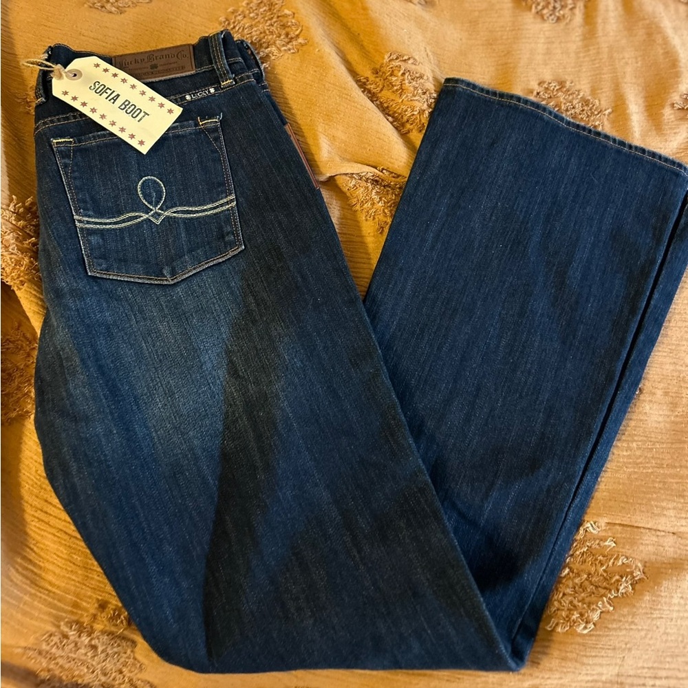 Lucky brand women’s jeans Sofia boot